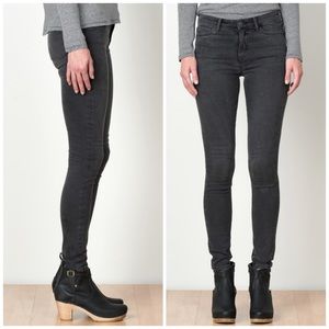 M.I.H BODYCON SKINNY HIGH RISE JEAN 28